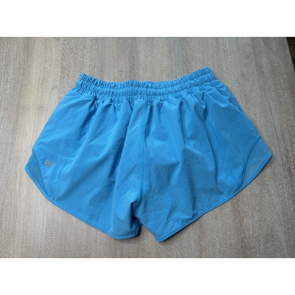 Lululemon Hotty Hot Low-Rise Lined Short 2.5" Kayak Blue Light Size 4 - Picture 4 of 5